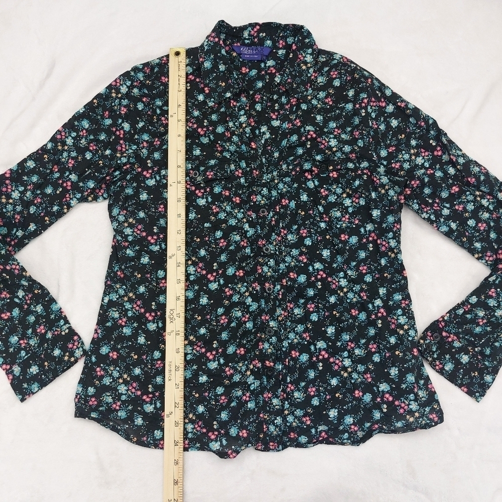 MILEY CYRUS MAX AZRIA BLACK FLORAL V-NECK ROLL TAB SLEEVES BUTTON UP SHIRT SZ XL - Picture 3 of 7
